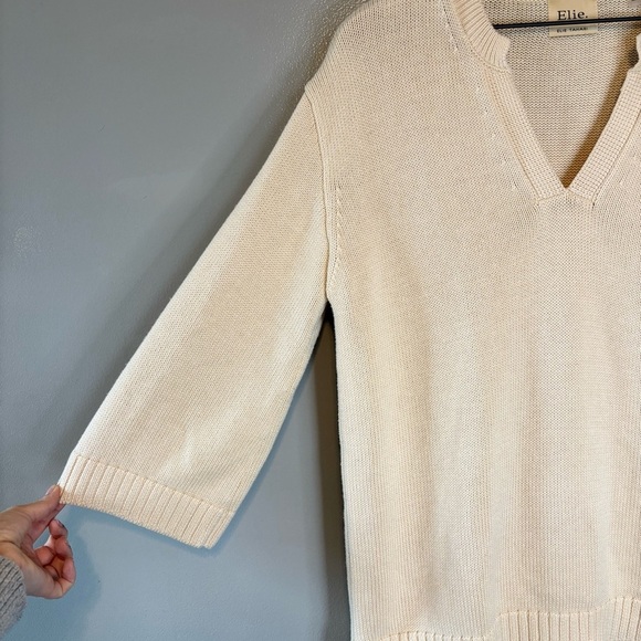 Elie Tahari Large Wool Blend V-Neck Knit Sweater Cream Ivory - Picture 2 of 5